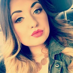 Meet your Posher, Zoe